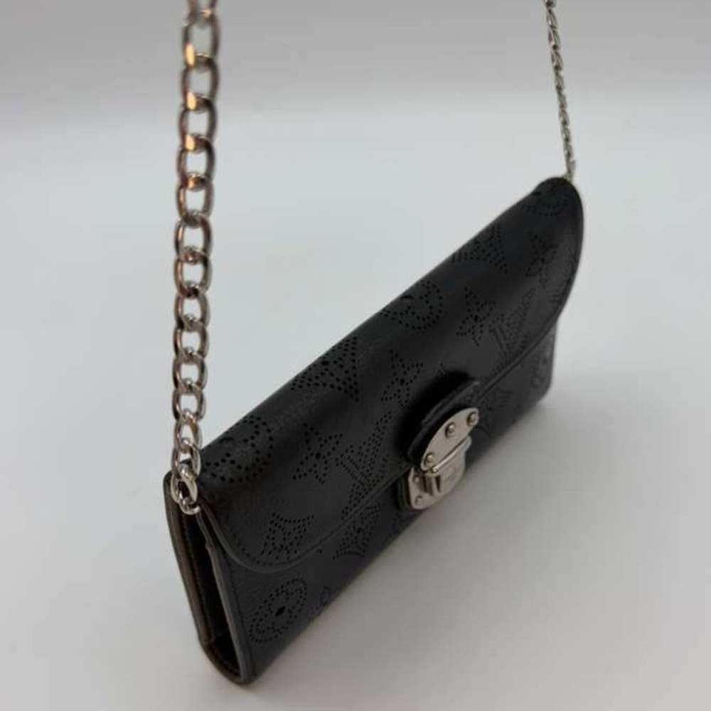 Authentic Louis Vuitton Mahina Black Leather Long Wallet Monogram Wallet W/Chain - Picture 3 of 15
